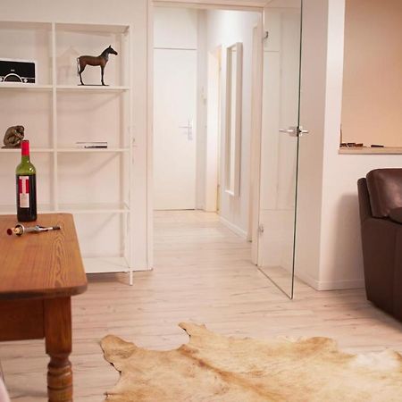 Appartement im Zentrum von Langenhagen mit NETFLIX und Tiefgarage Hannover Exterior foto