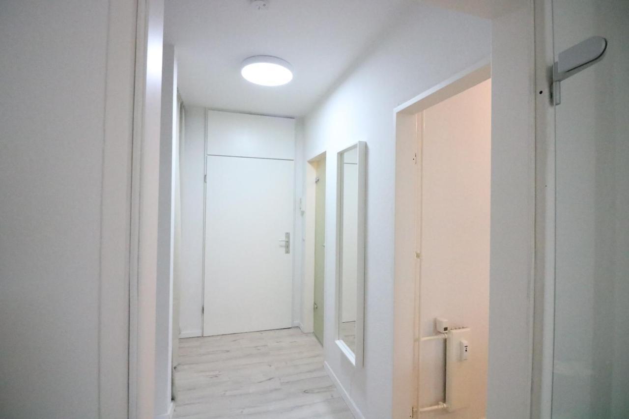 Appartement im Zentrum von Langenhagen mit NETFLIX und Tiefgarage Hannover Exterior foto